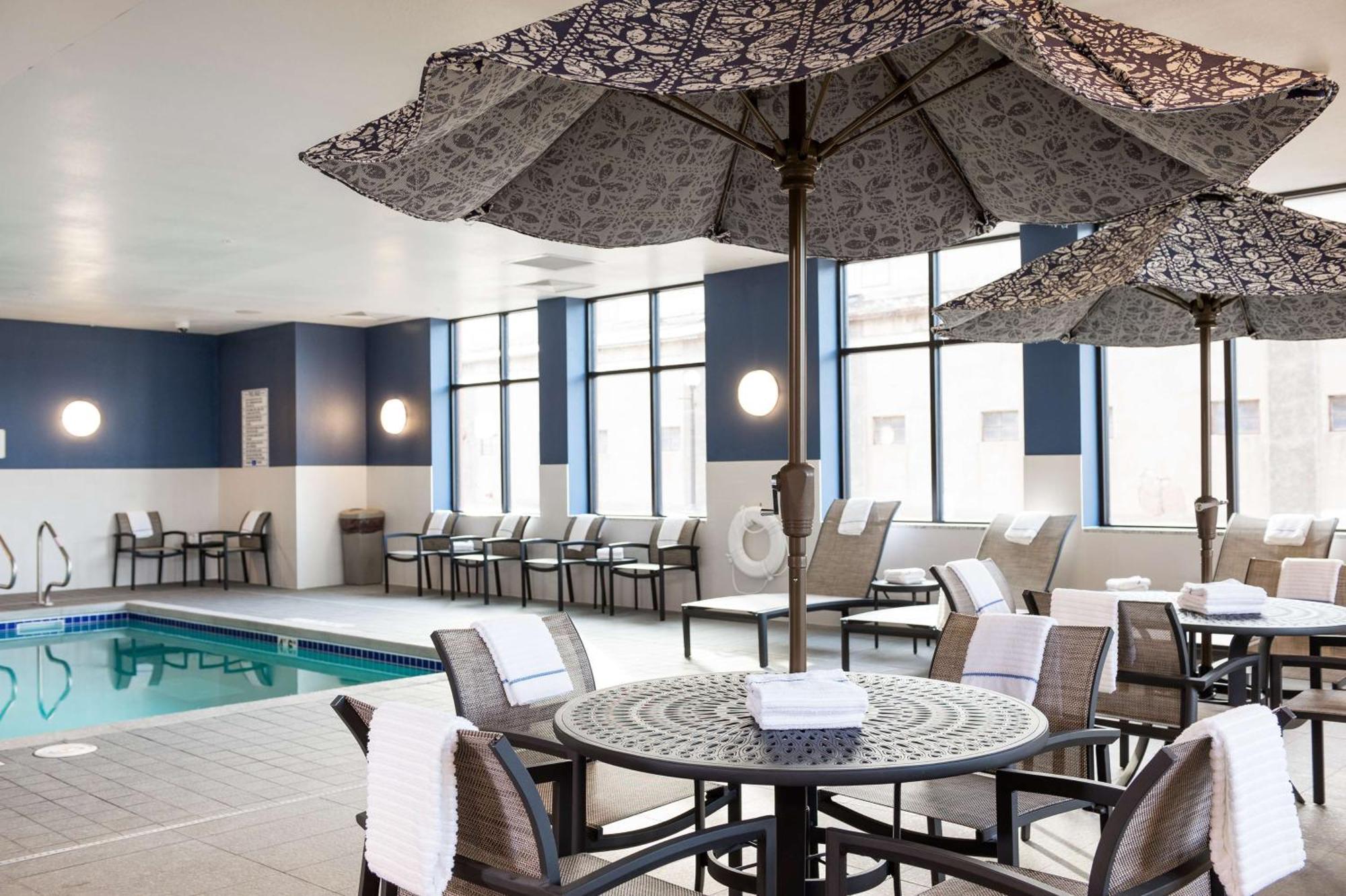 Hampton Inn And Suites La Crosse Downtown Eksteriør bilde